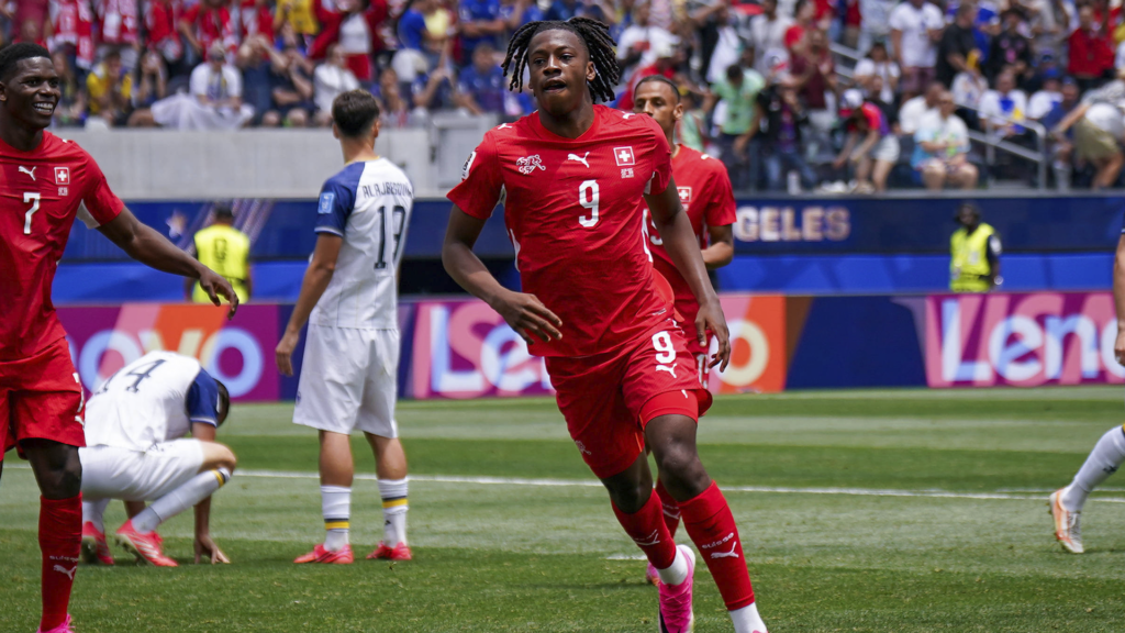 Switzerland beat Bosnia and Herzegovina 4-1 at the World Cup